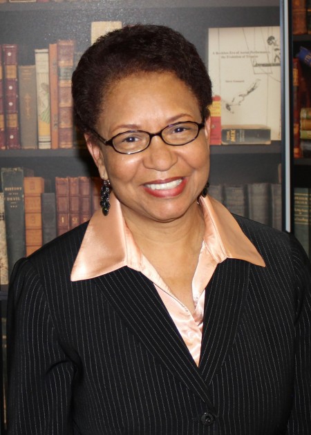 Edna Greene Medford profile photo